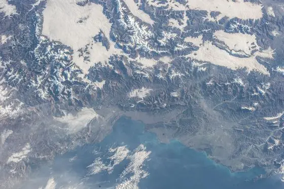 ISS038-E-25535 - View of Earth