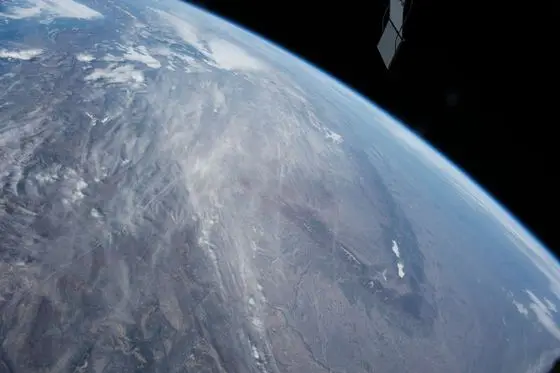 ISS053-E-112107 - View of Earth