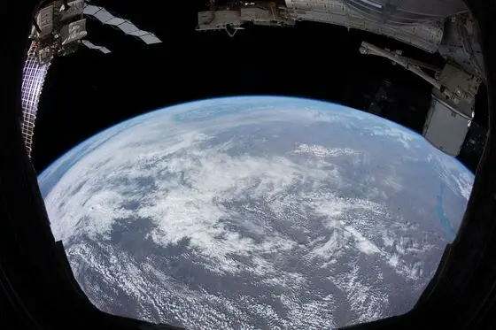 ISS062-E-131149 - View of Earth