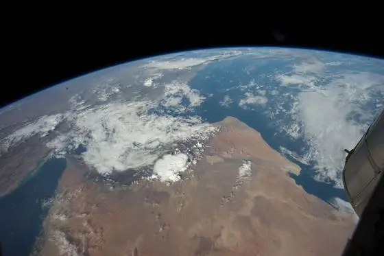 ISS028-E-31710 - View of Earth