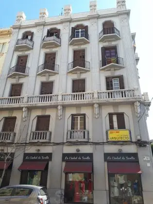 Casa Enrique Nieto (arquitecto)