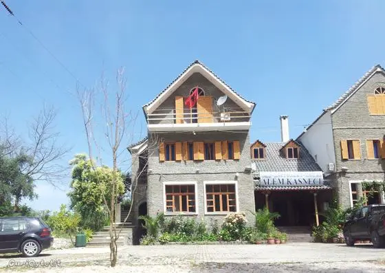 Lokal prane Vjoses - panoramio