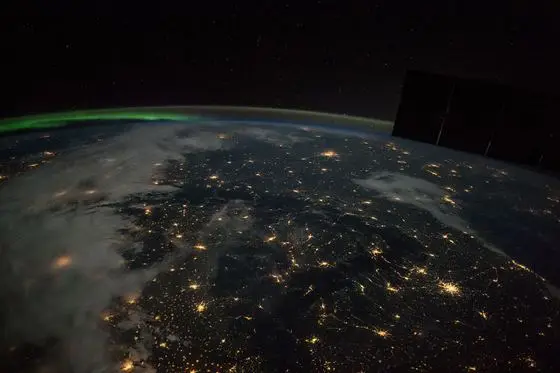 ISS053-E-10516 - View of Earth
