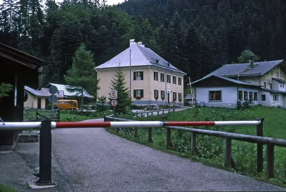 Hirschbichl-Grenzübergang-D-A-(1980)