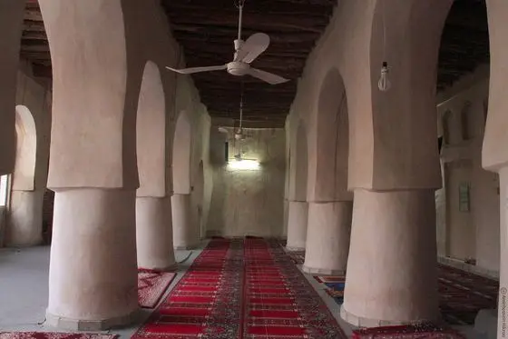 Greate Mosque Dezak Saravan 02