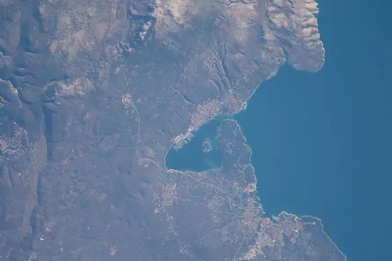 ISS050-E-29929 - View of Earth