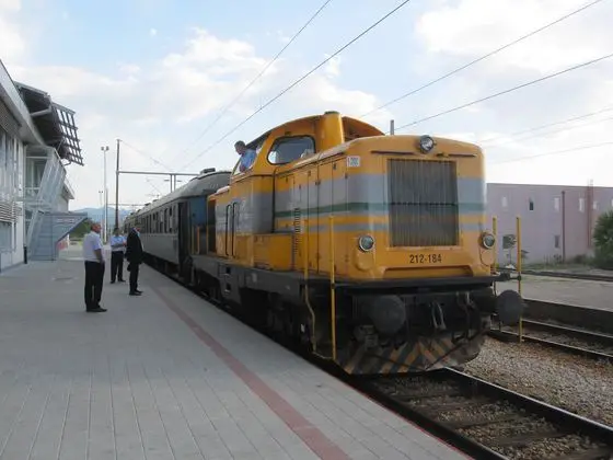 11.05.11 Čaplijna ŽFBH 212.184 (5806018082)