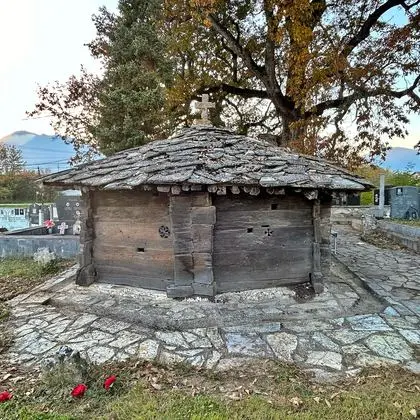 Gorazhdevac wooden church 02