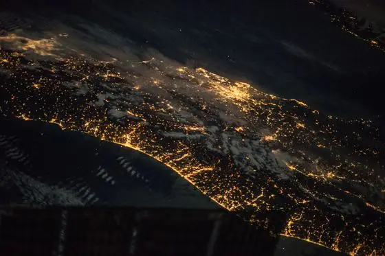 ISS043-E-71421 - View of Earth