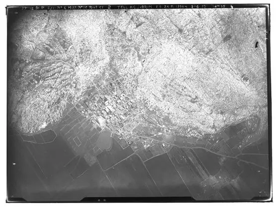 Ifpo 22232 Syrie, gouvernorat d'Idlib, district de Harim, Tall Aqibrin, vue aérienne verticale