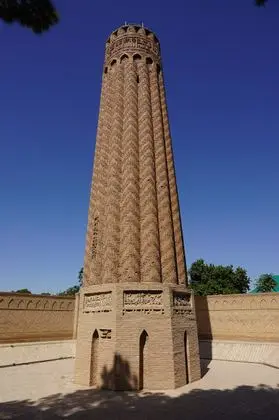 Jarqoʻrgʻon minorasi 04