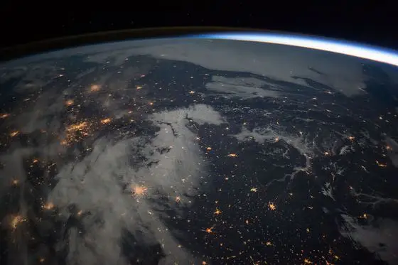 ISS053-E-160010 - View of Earth