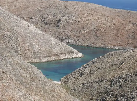 Vathi Bay near Koureli - panoramio - macrolepis