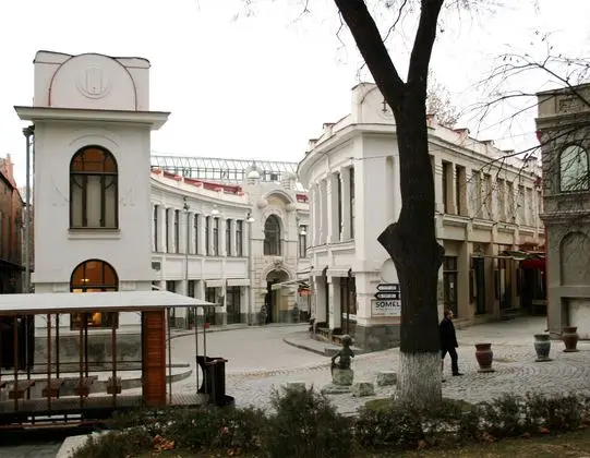 Cotton Row & Chardin Street, Tbilisi