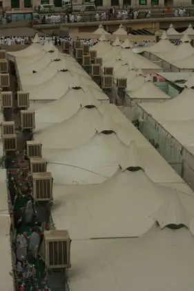 Rows of tents - Flickr - Al Jazeera English