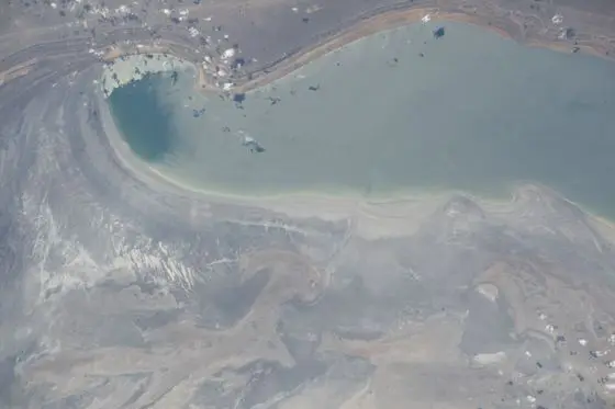 ISS062-E-125003 - View of Earth