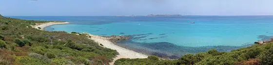 Empty stony beach - panoramio