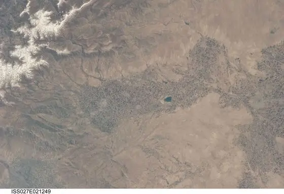 ISS027-E-21249 - View of Earth
