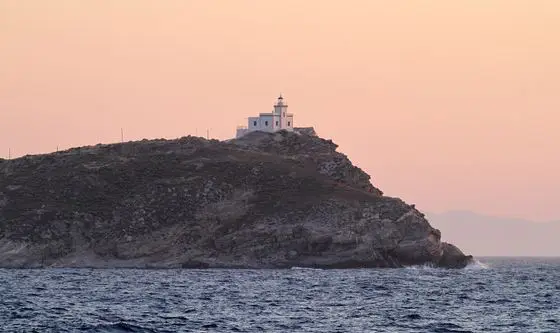 Faro di Naoussa - panoramio