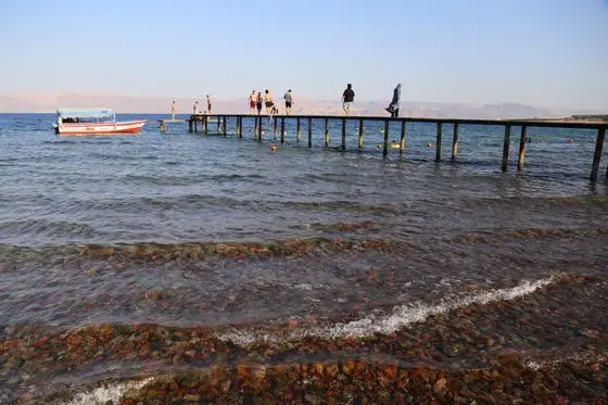 Aqabah beach - panoramio (3)