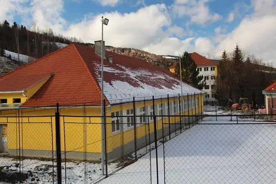 Liceul Tehnologic "Liviu Rebreanu" - Bălan - panoramio (1)