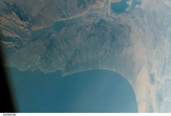 STS121-E-7391 - View of Earth
