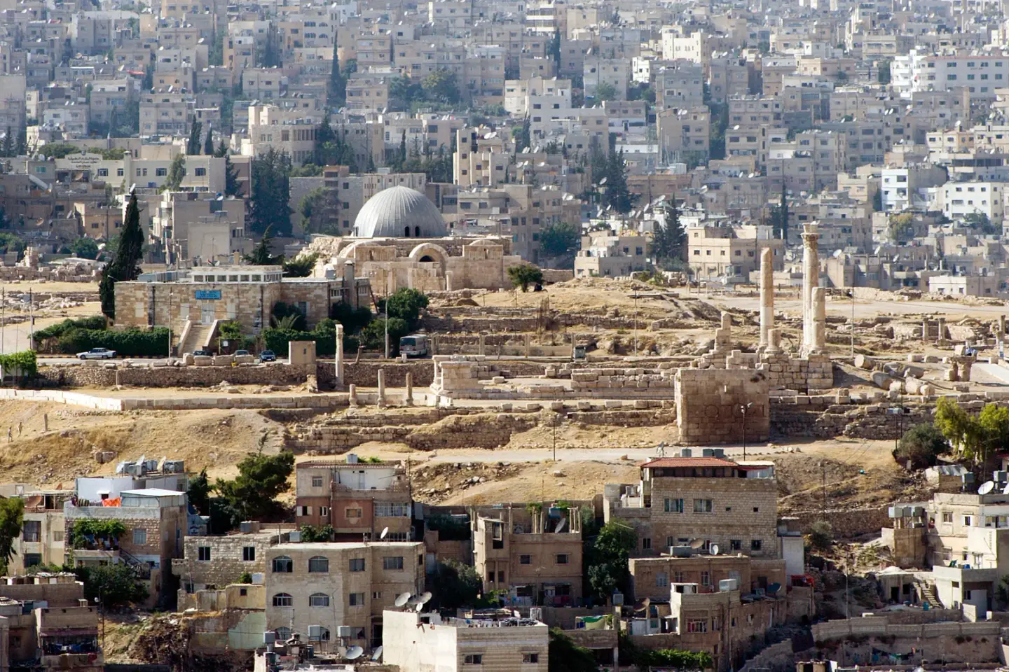 Amman Kalesi ve kent manzarası